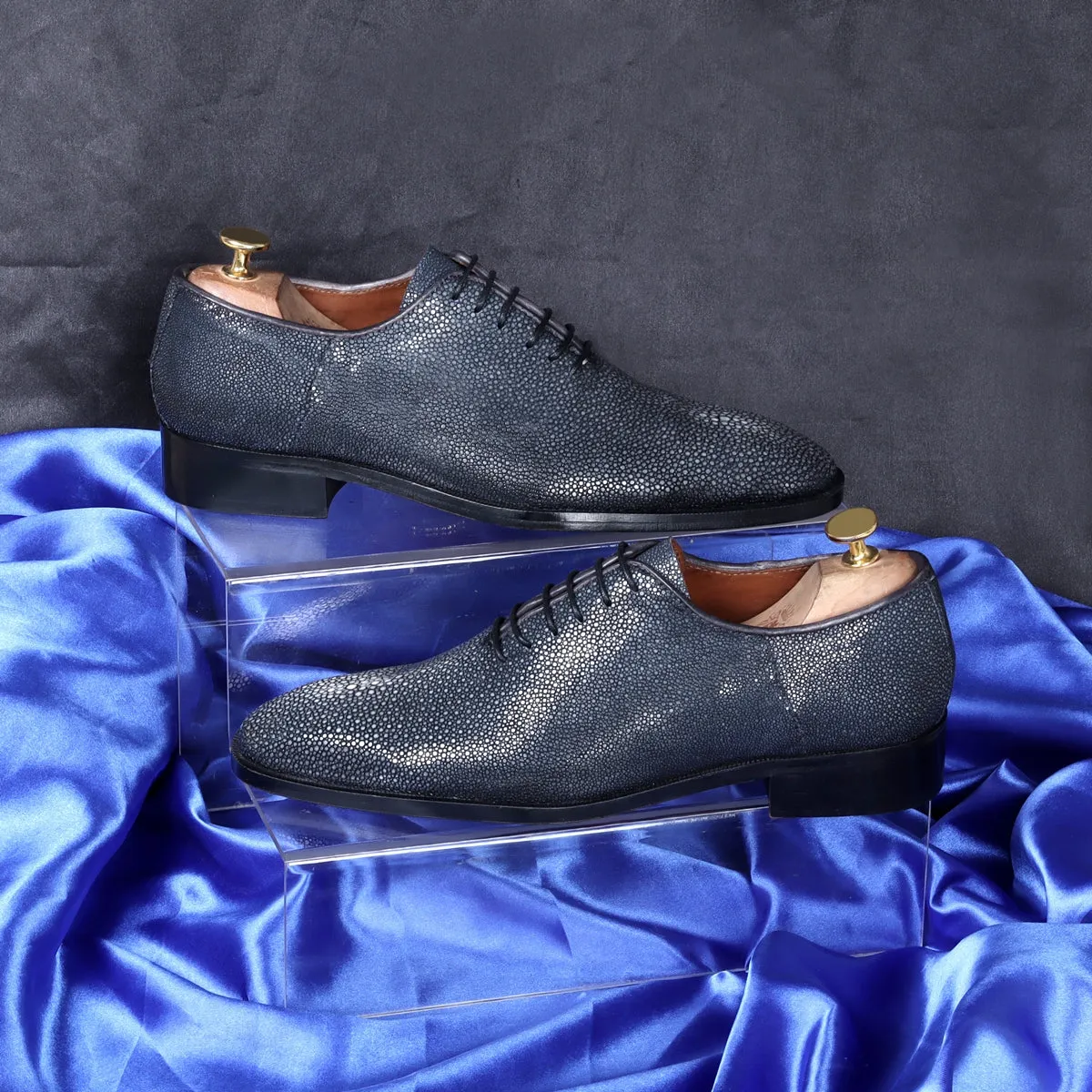 Exclusive Oxfords Lace-Up Formal Shoes in Stingray Fish Leather