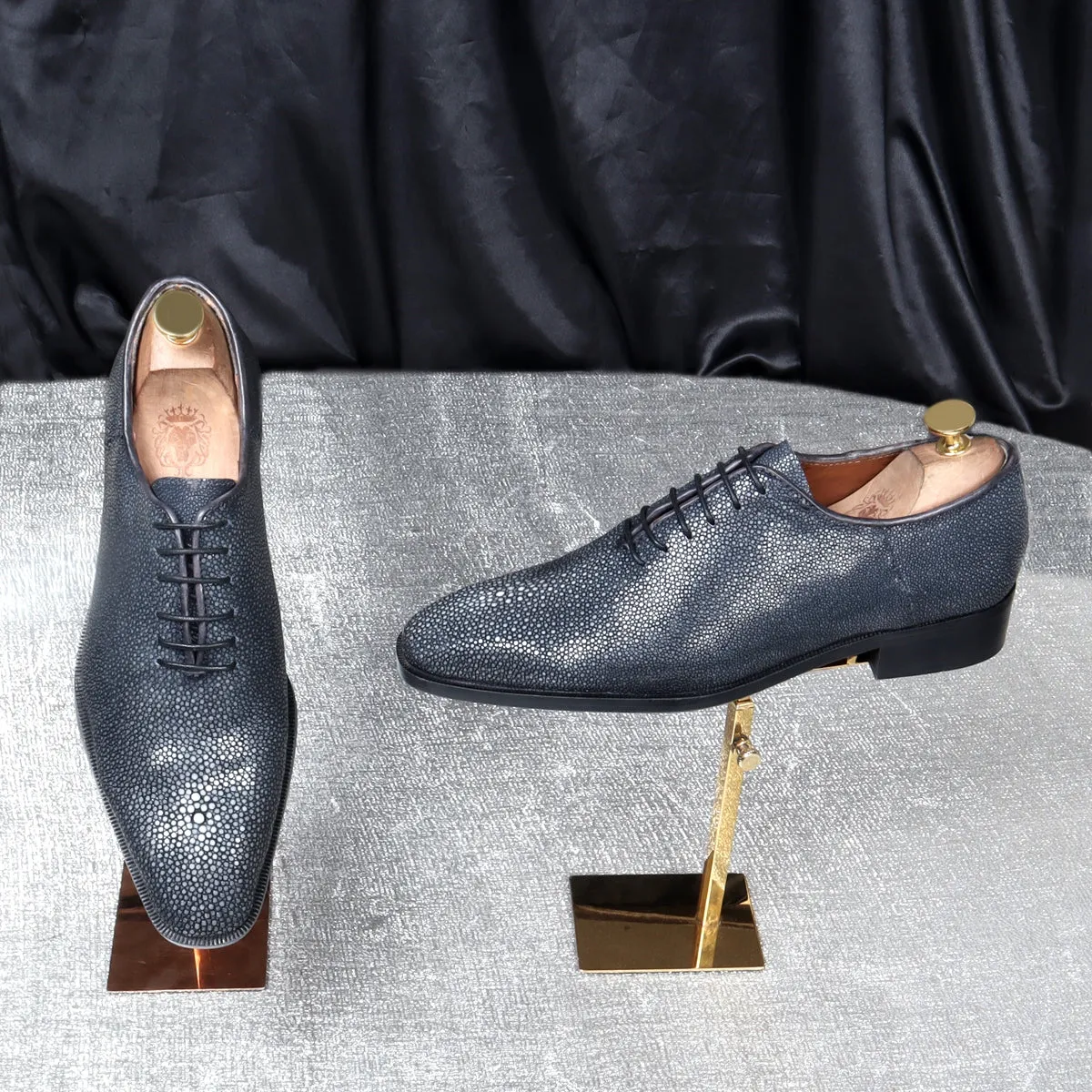 Exclusive Oxfords Lace-Up Formal Shoes in Stingray Fish Leather