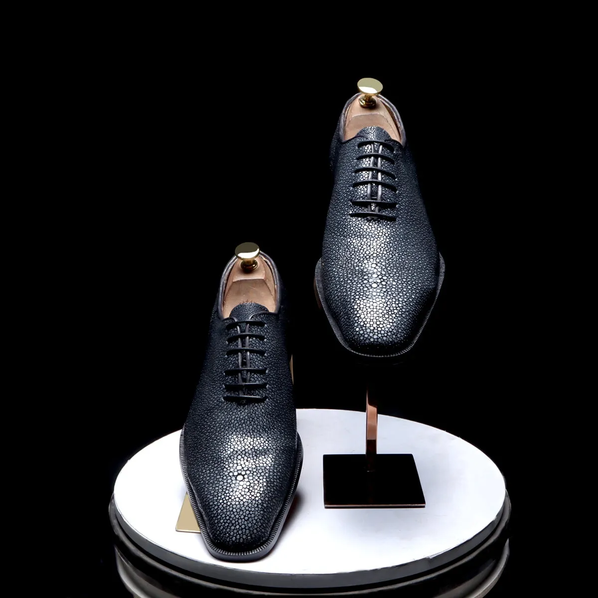 Exclusive Oxfords Lace-Up Formal Shoes in Stingray Fish Leather
