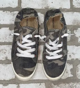 Maurices Camo Slip-On- (Size 7)