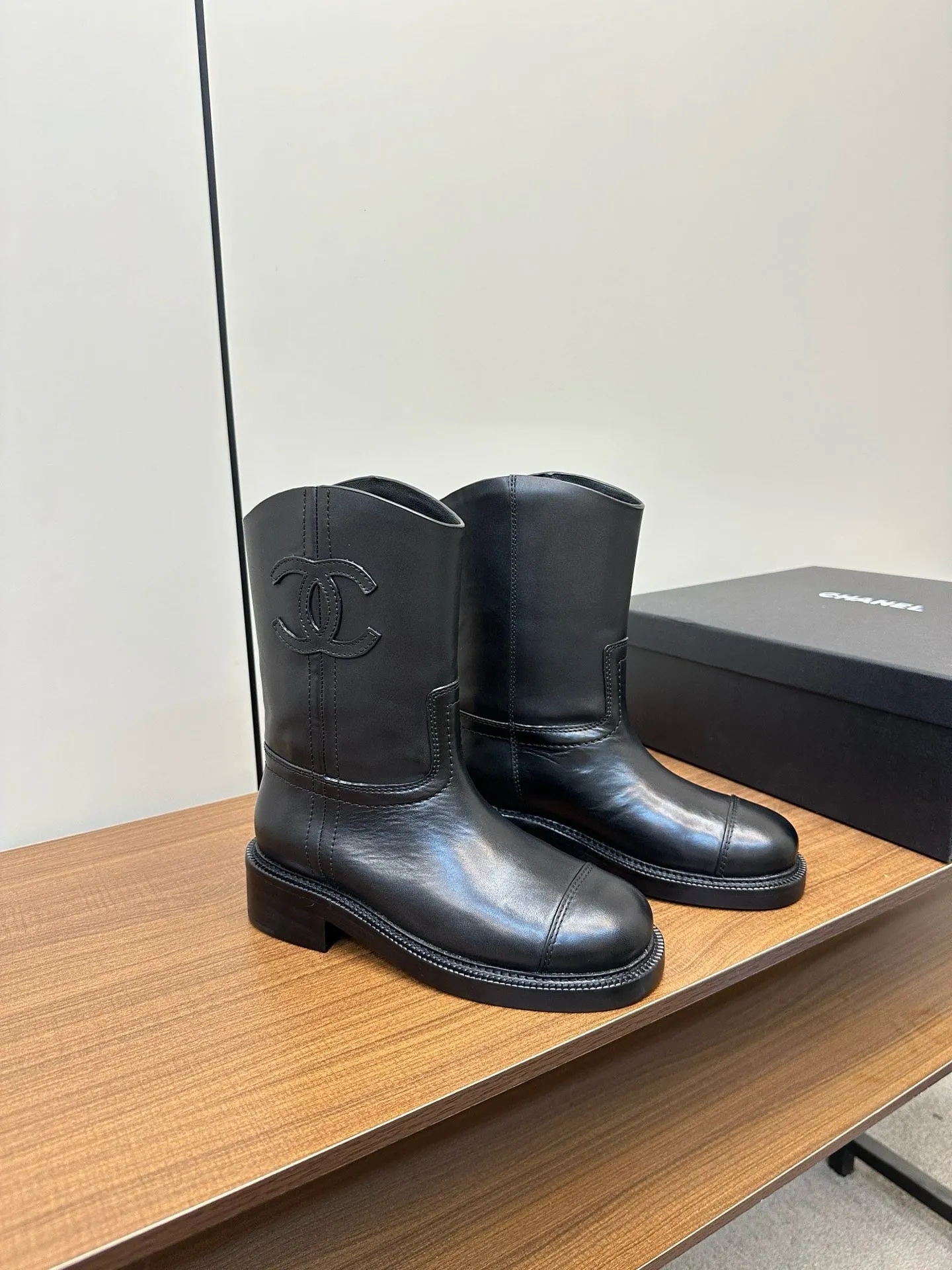 SE1451 CC Short Boots / Size5-10