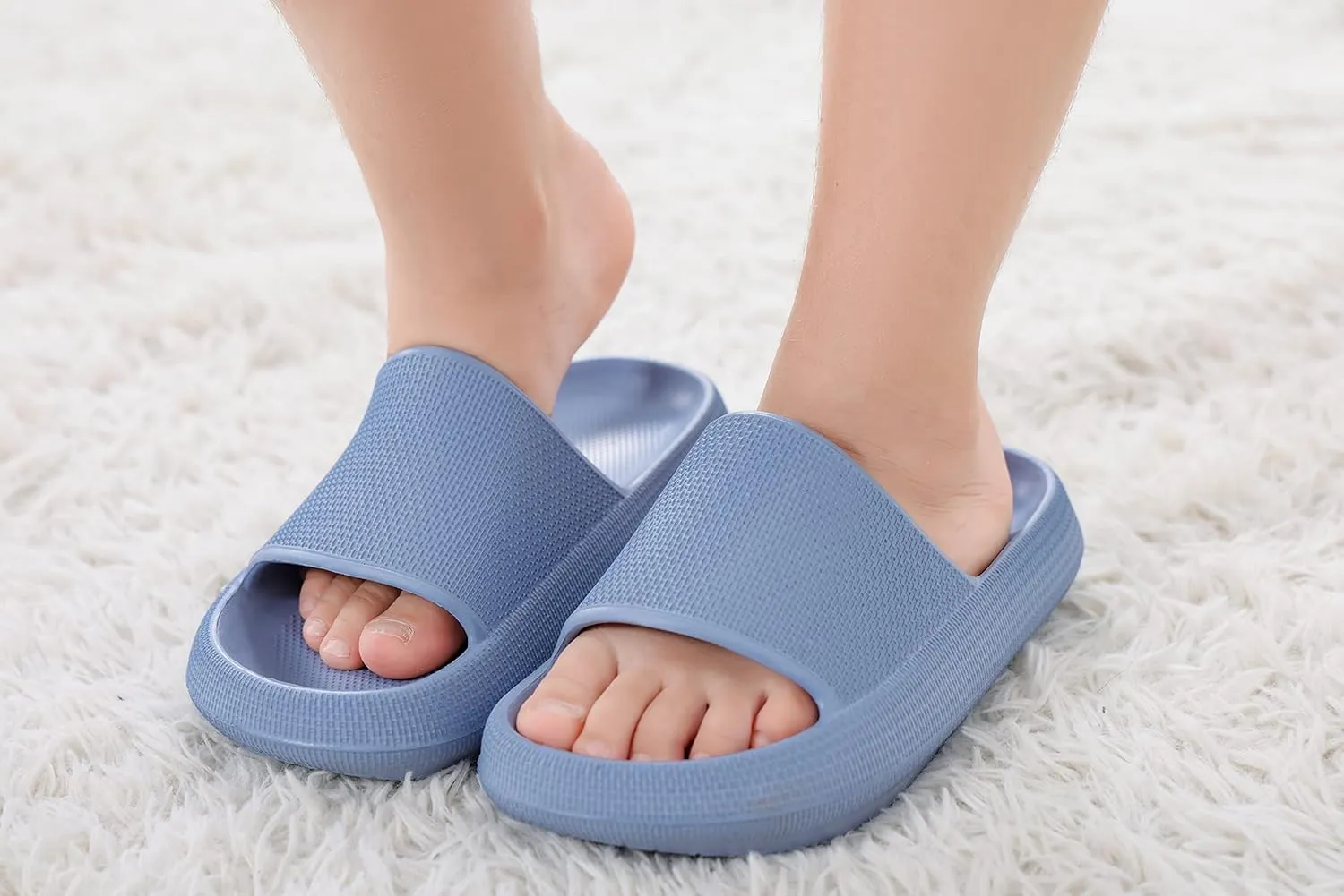Youecci Cloud Slides for KidsShower Slippers Bathroom Pool SandalsBoys Girls Comfy Thick Sole SlippersSummer Non-Slip Beach Shoes